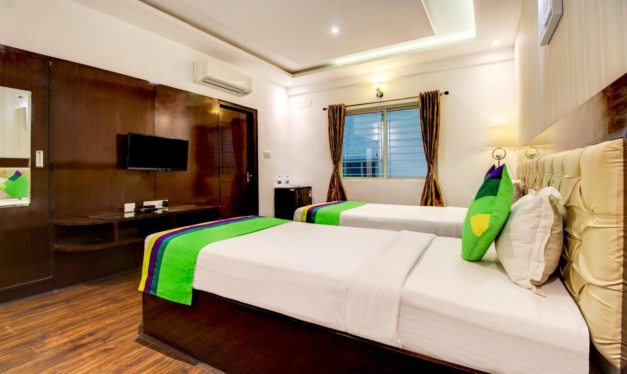 Treebo The Sai Leela Suites R T Nagar Bangalore Exterior photo